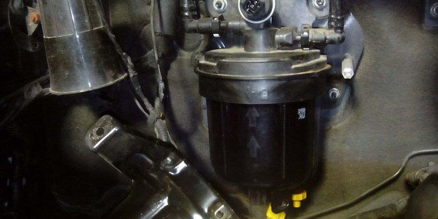 Принцип замены топливного фильтра Ford Transit