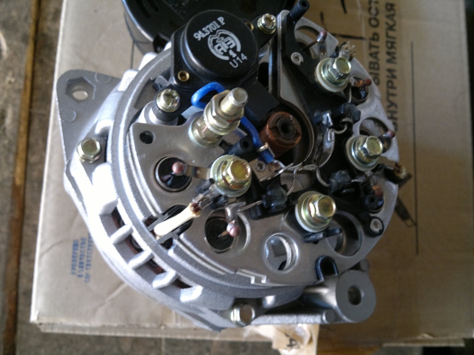 генератор не дает зарядку на ВАЗ-2109 генератор не дает зарядку на ВАЗ-2109