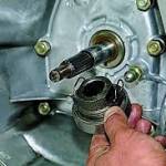 Как делается замена выжимного подшипника на ВАЗ-2110 Как делается замена выжимного подшипника на ВАЗ-2110