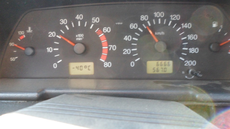 Спидометр на ВАЗ-2110 Спидометр на ВАЗ-2110