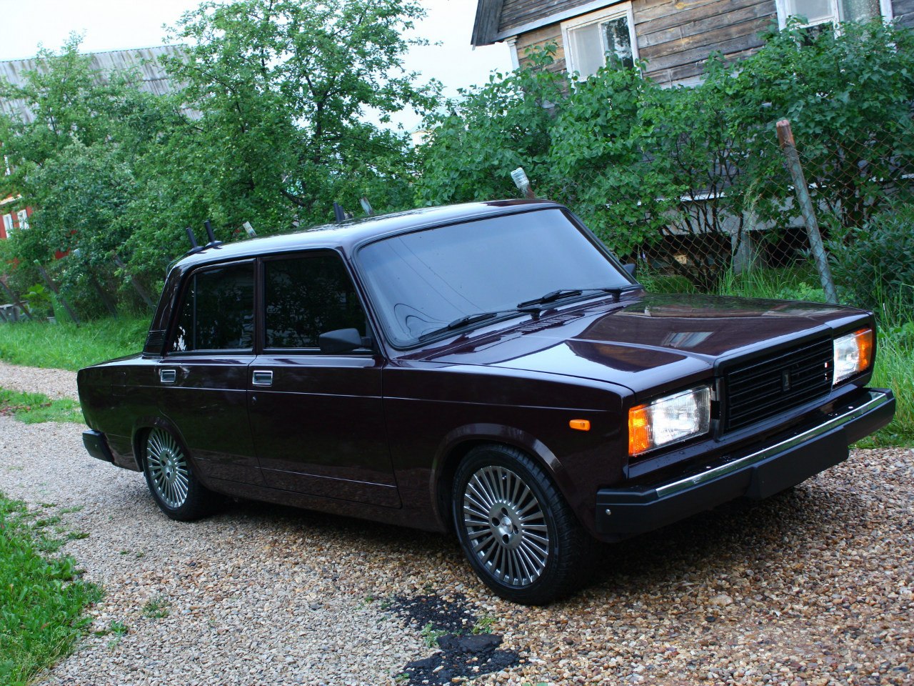 ВАЗ-2107 ВАЗ-2107