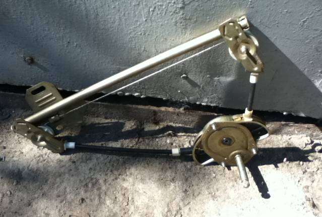 Стеклоподъемник на ВАЗ-2110 Стеклоподъемник на ВАЗ-2110