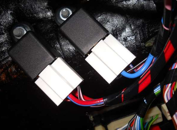 Реле зажигания в автомобиле ВАЗ-2114 Реле зажигания в автомобиле ВАЗ-2114