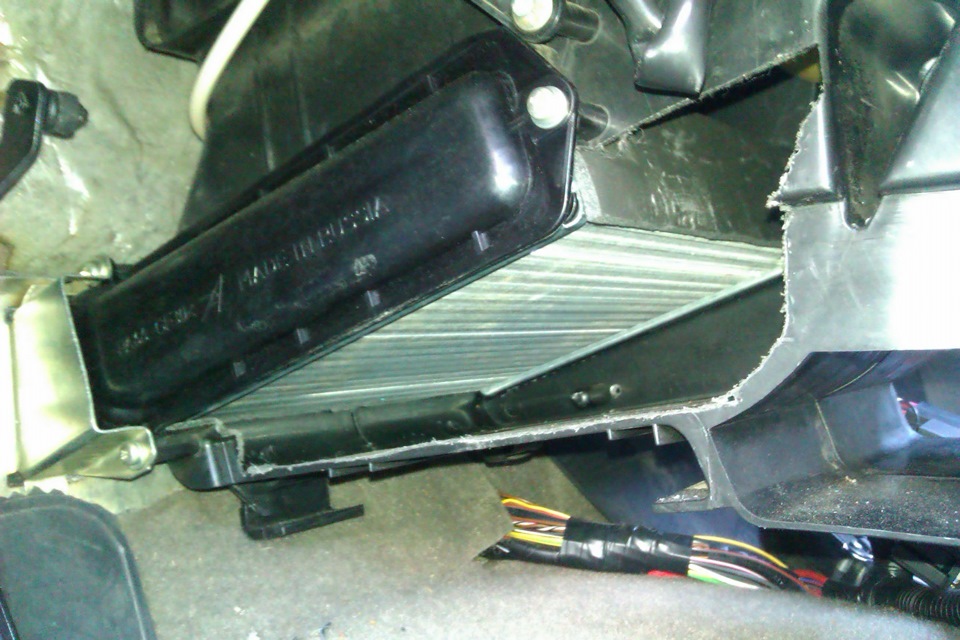 Замена радиатора печки Лада Калина Замена радиатора печки Лада Калина