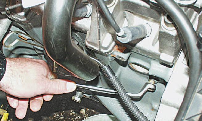 Слить бензин с ВАЗ-2114 Слить бензин с ВАЗ-2114