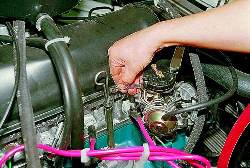 Выставить зажигание на ВАЗ-2105 Выставить зажигание на ВАЗ-2105