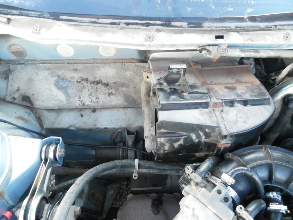 Замена радиатора печки ВАЗ-2112 Замена радиатора печки ВАЗ-2112