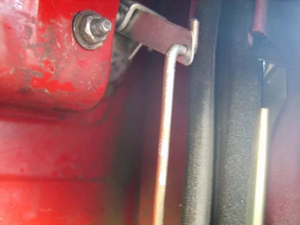 Установка бесшумных замков ВАЗ-2107 Установка бесшумных замков ВАЗ-2107