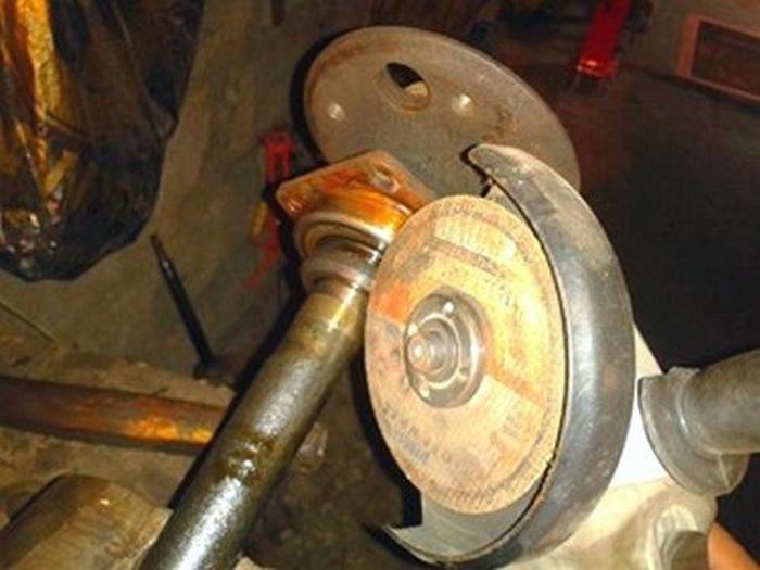 Замена подшипника полуоси ВАЗ-2107 Замена подшипника полуоси ВАЗ-2107