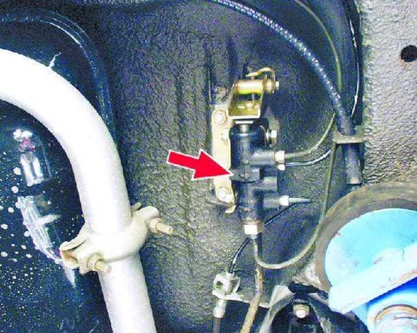 Компрессия на автомобиле ВАЗ-2109 Компрессия на автомобиле ВАЗ-2109