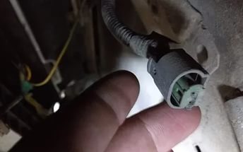 Датчик температуры наружного воздуха ВАЗ-2114 Датчик температуры наружного воздуха ВАЗ-2114