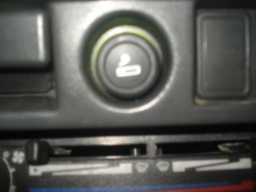 Прикуриватель ВАЗ-2109 Прикуриватель ВАЗ-2109