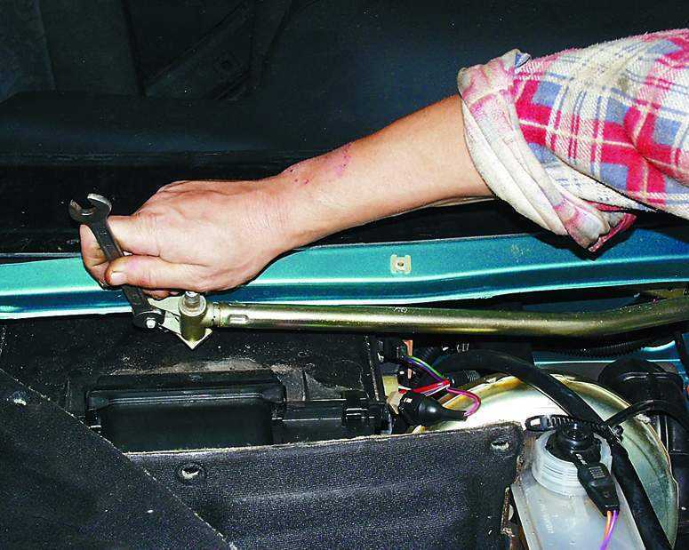 Не работают дворники ВАЗ-2114 Не работают дворники ВАЗ-2114