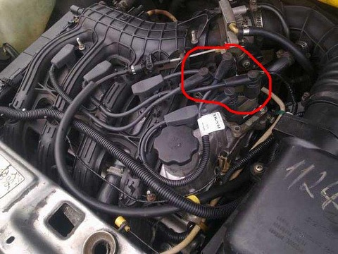 Троит двигатель ВАЗ-2115 Троит двигатель ВАЗ-2115