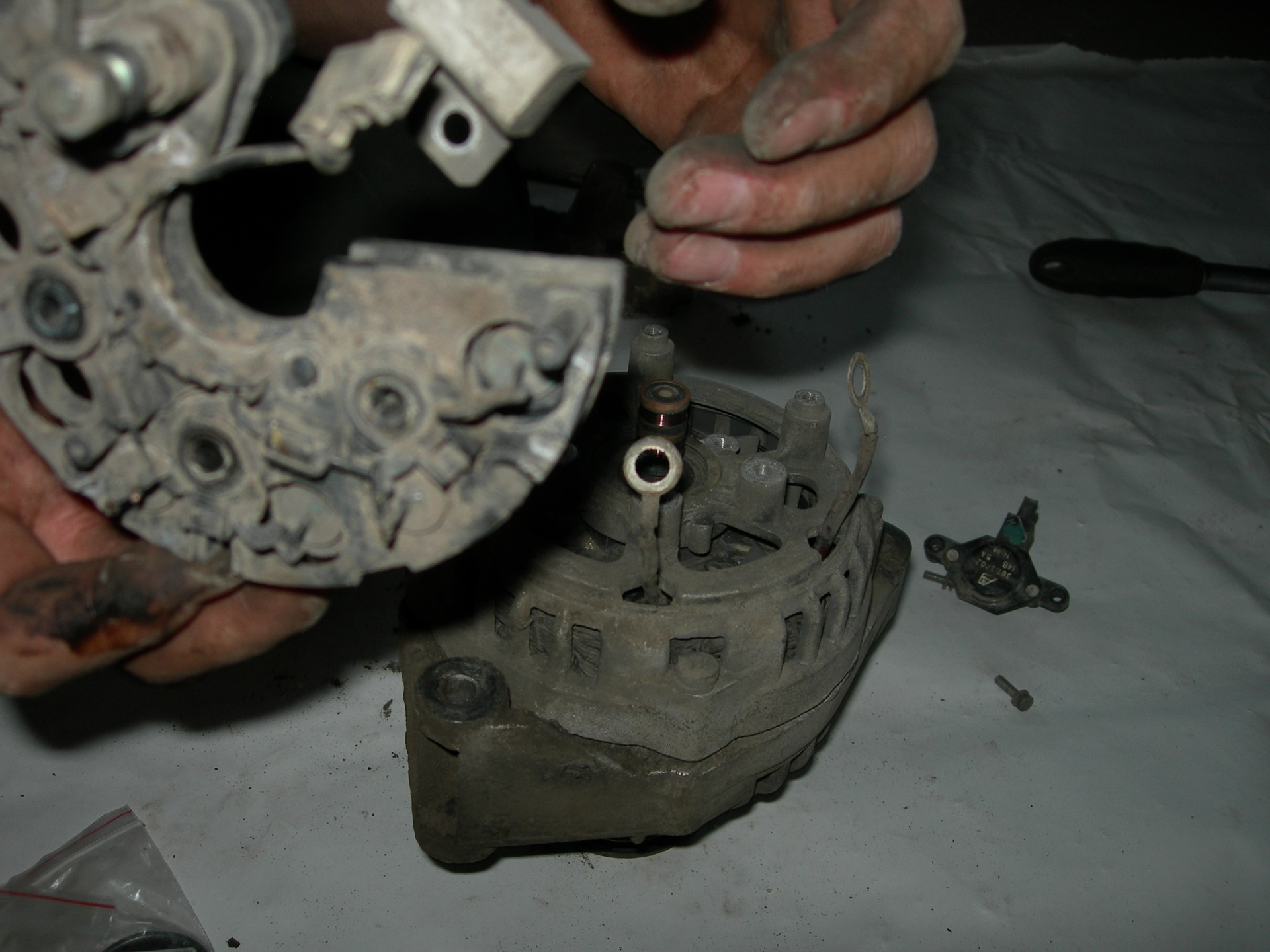 Замена генератора ВАЗ-2114 Замена генератора ВАЗ-2114