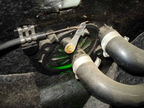 Замена крана печки ВАЗ-2115 Замена крана печки ВАЗ-2115