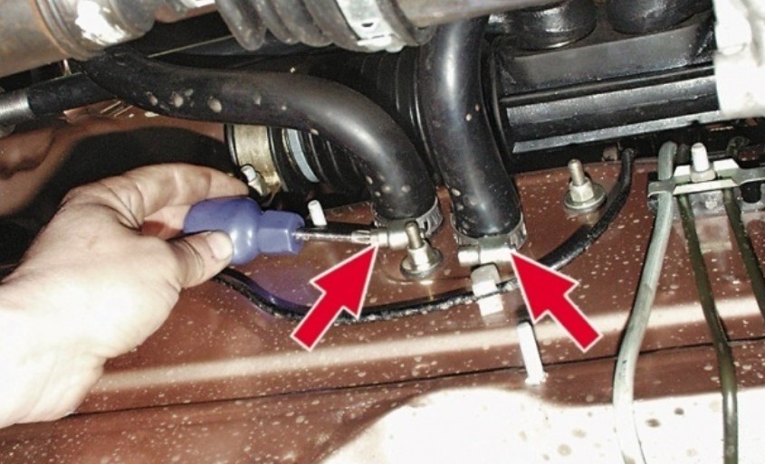 Замена крана печки ВАЗ-2109 Замена крана печки ВАЗ-2109