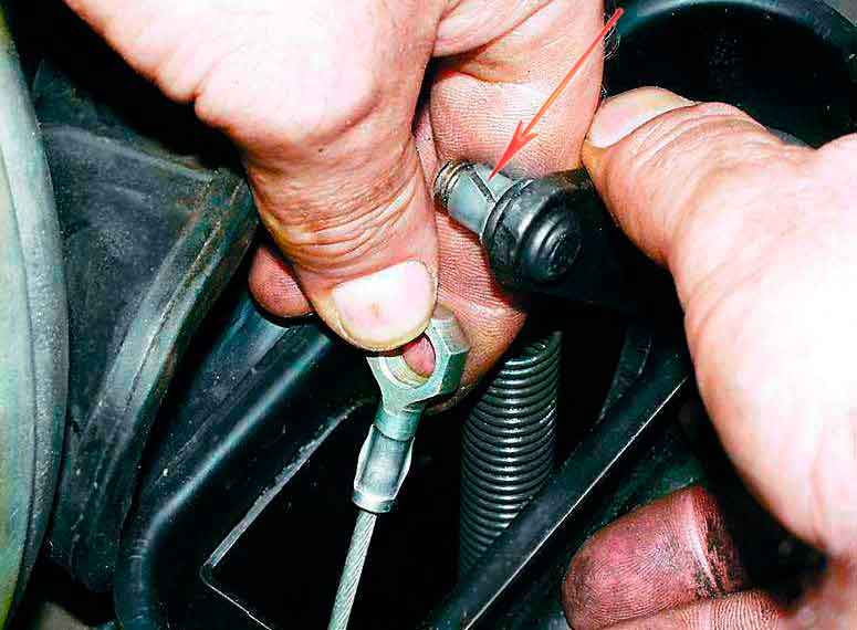 Замена троса сцепления ВАЗ-2109 Замена троса сцепления ВАЗ-2109